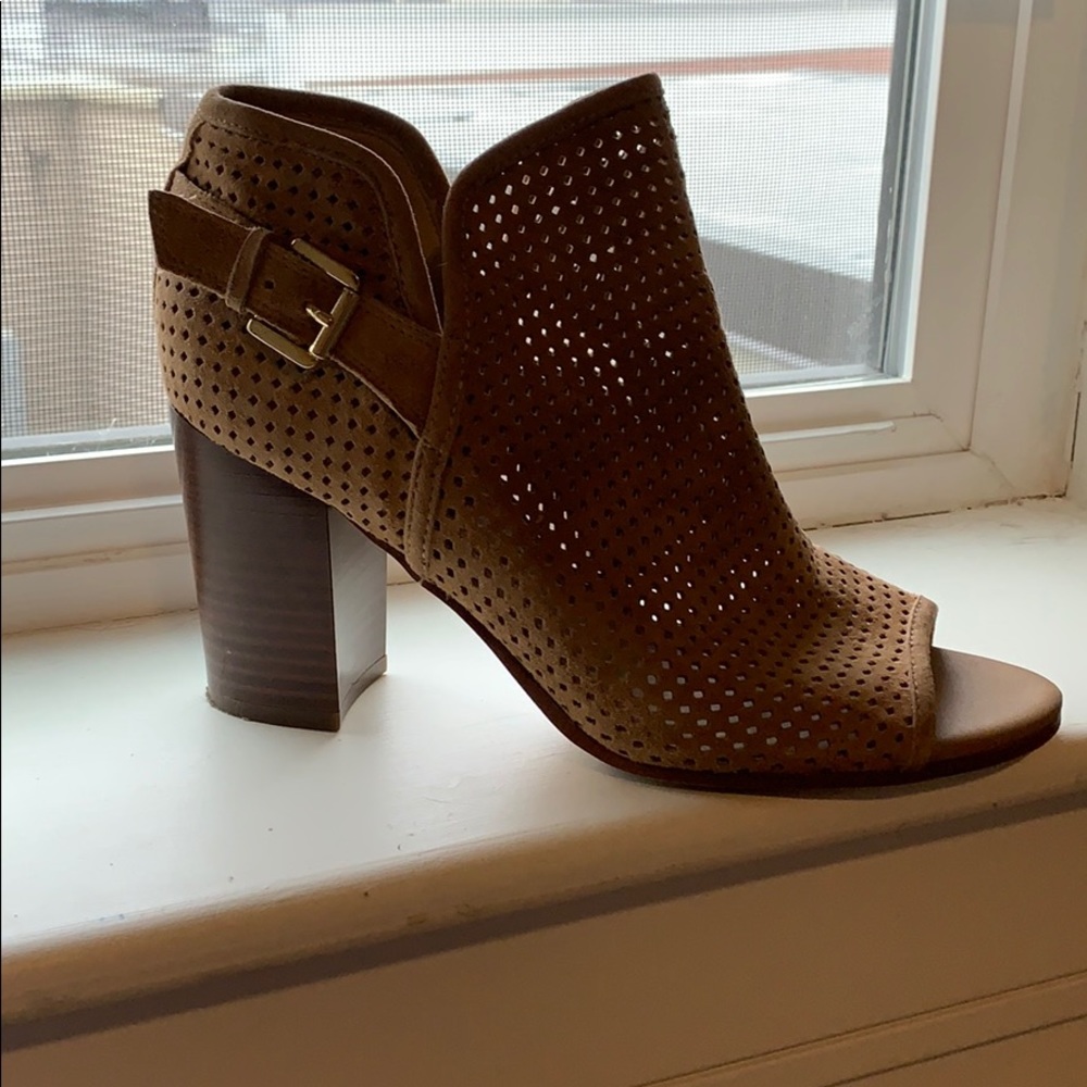 Sam Edelman Open Toe Bootie, Size 8, Barely Worn - image 4